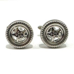 3D Realistic Tire Tread Cufflinks – Automotive Gearhead Accessory